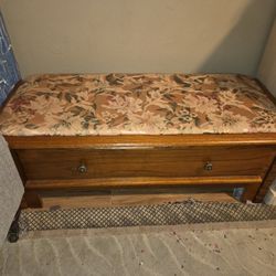 Cedar Ottoman Chest