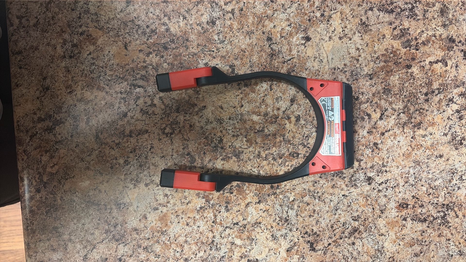 Milwaukee 400 Lm Neck Light