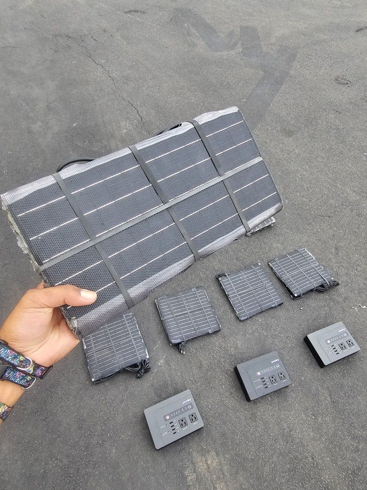 7 solar panels in total 3 40watt and 4 30watt all pre owned