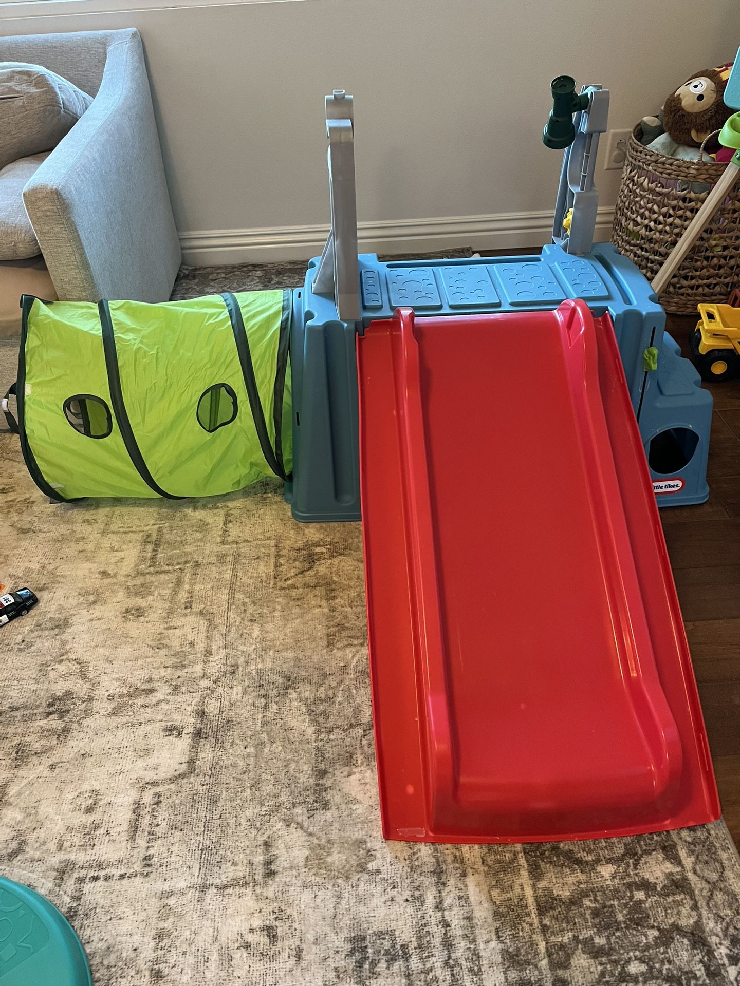 Little Tikes Slide And Tunnel
