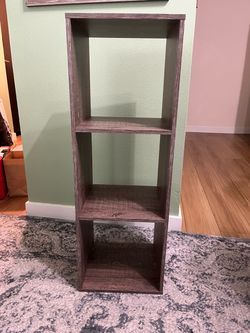 Book shelf / shelving unit