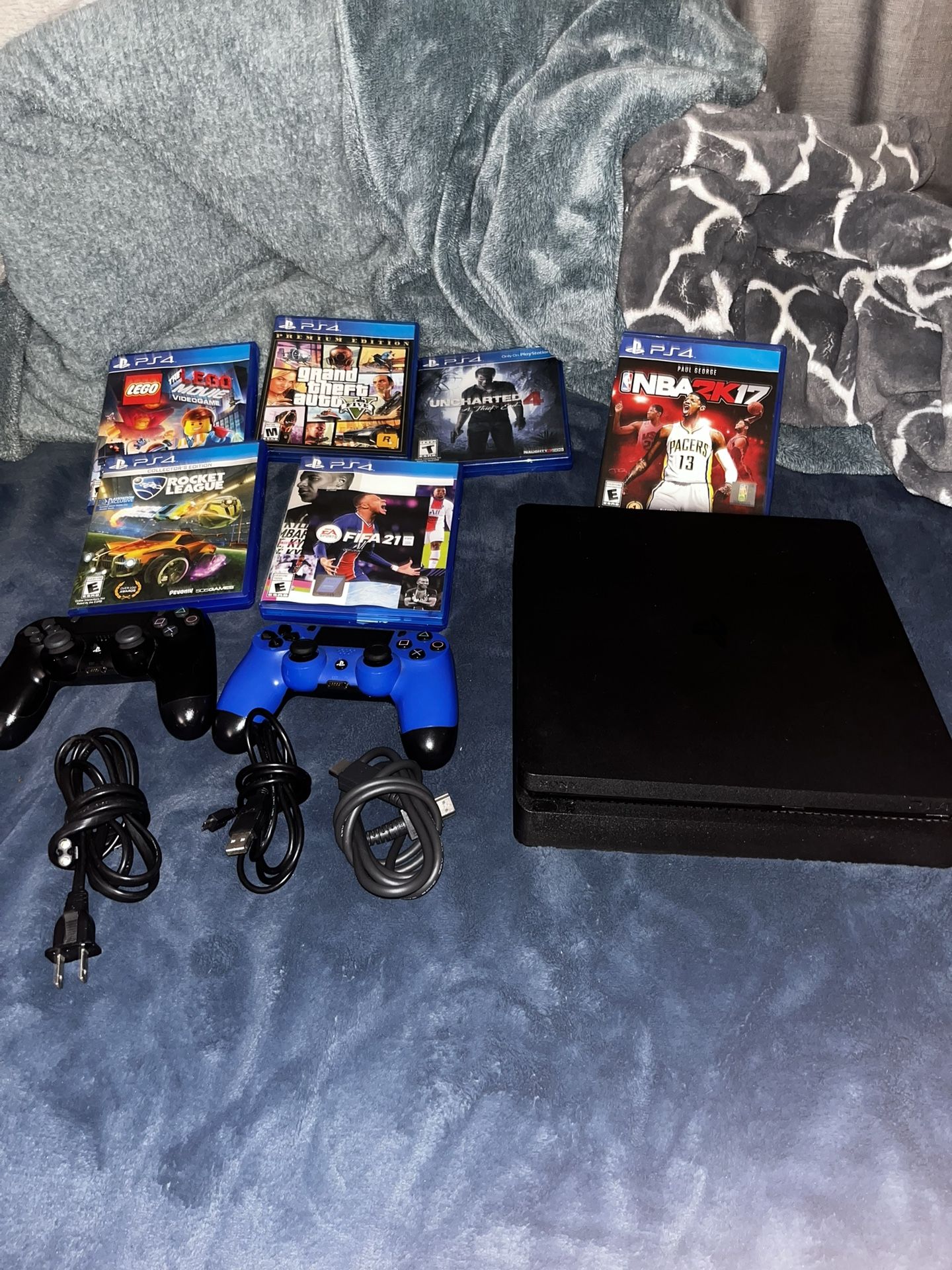PS4