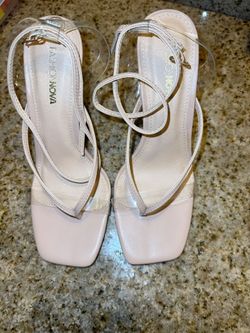 Fashion nova heels
