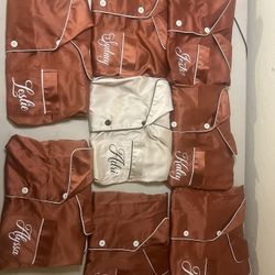 Bride And Bridesmaids Pajamas 