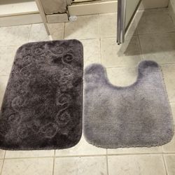 Bathroom Rug Set In Lilac Set $5