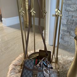 Crossbody 