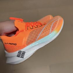 LiNing Challenger Trainer