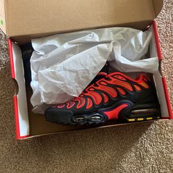 Nike Air Max Plus Drift 