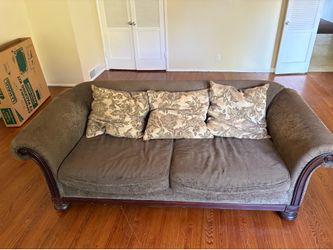 Free Couch
