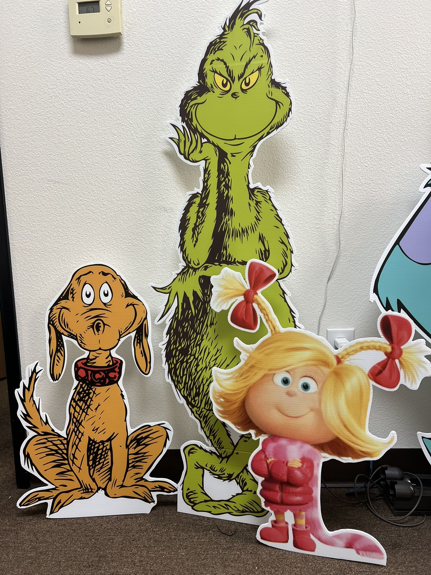 Grinch/cindy Lou Who/ And Dog Props