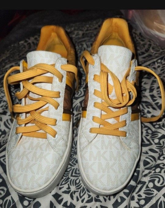 Mickael Kors Shoes