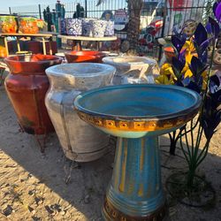 🌺Beautiful Gardens Start Here🐸POTS
Metal Yard Art🐦birdbaths, wall art🐞