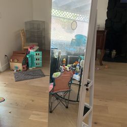 Giantex 63.5H Jewelry Armoire 