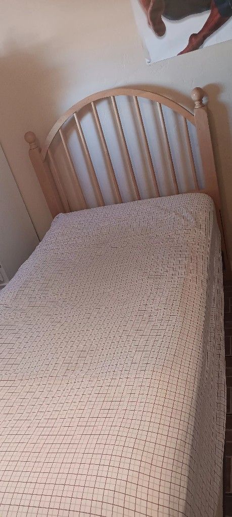 Twin Bed