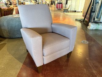 LA-Z-BOY Scarlett High Leg Reclining Chair in Lavender Grey