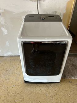 Samsung 7.4 cu. ft. Electric Steam Dryer – White (Model DVE54R7200W/A3)