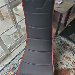 Like New Gaming Chair 