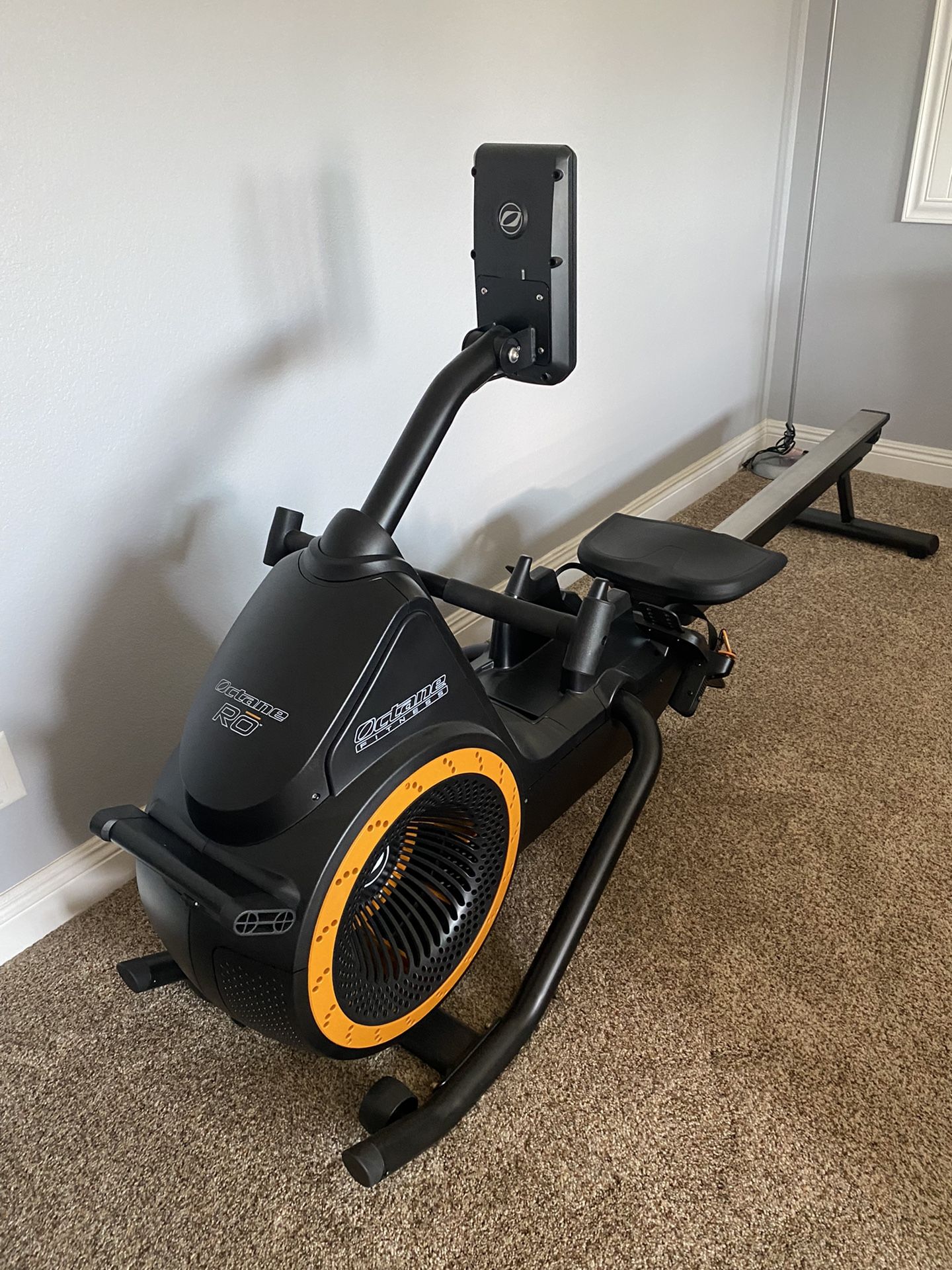 Octane Fitness Rowing Machine Make A Good Offer