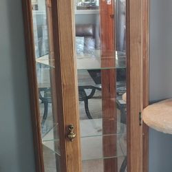 Display Cabinets With Light