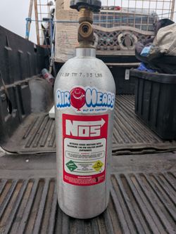 Nos tank