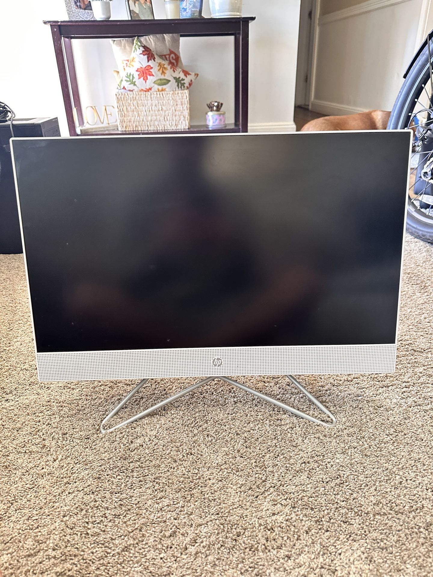 HP All-in-One 24-dd0010 Rfrbd PC