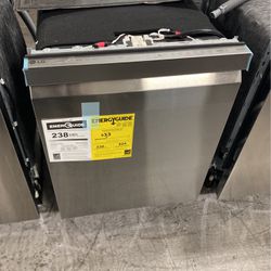 LG Dishwasher With Steam
