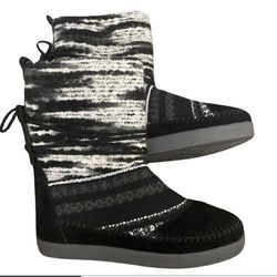 NEW WOMENS TOMS BOOTS