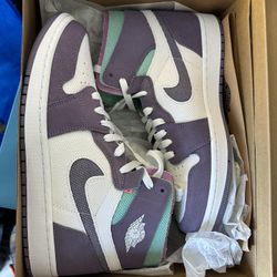 Nike Jordan 1 High Zoom Air CMFT. No Trades. 