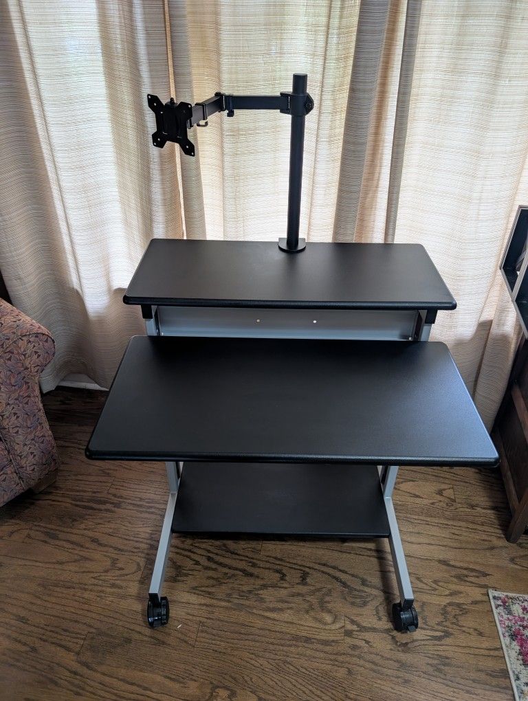 Roll Around Desk  With Monitor Mount 