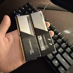  RAM 16Gx2 DDR4 3600 intel XMP ready 