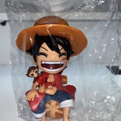 One Piece Luffy Figure – Brand New (Still in Plastic)