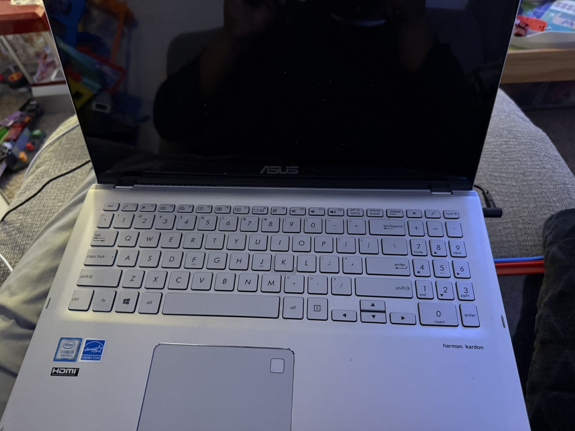 Asus