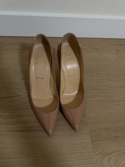 Christian Louboutin patent leather pumps in nude size 37 1/2