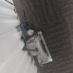 Worm Drive Skill Saw Good Cond