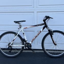 Aluminum Mountain Bike SPECIALIZED Tire 26 Frame 19”