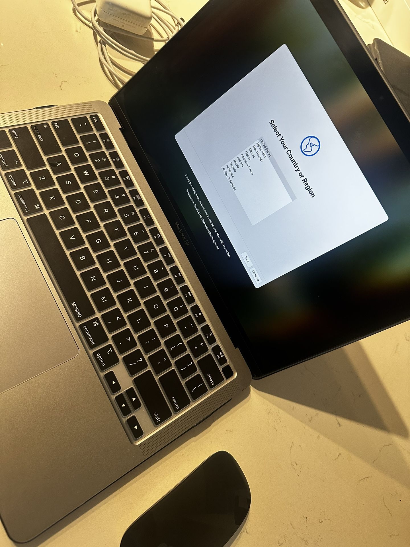 MacBook 2020 M1 - 13inch