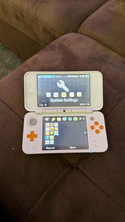 Nintendo New 2DS XL - Great Condition!