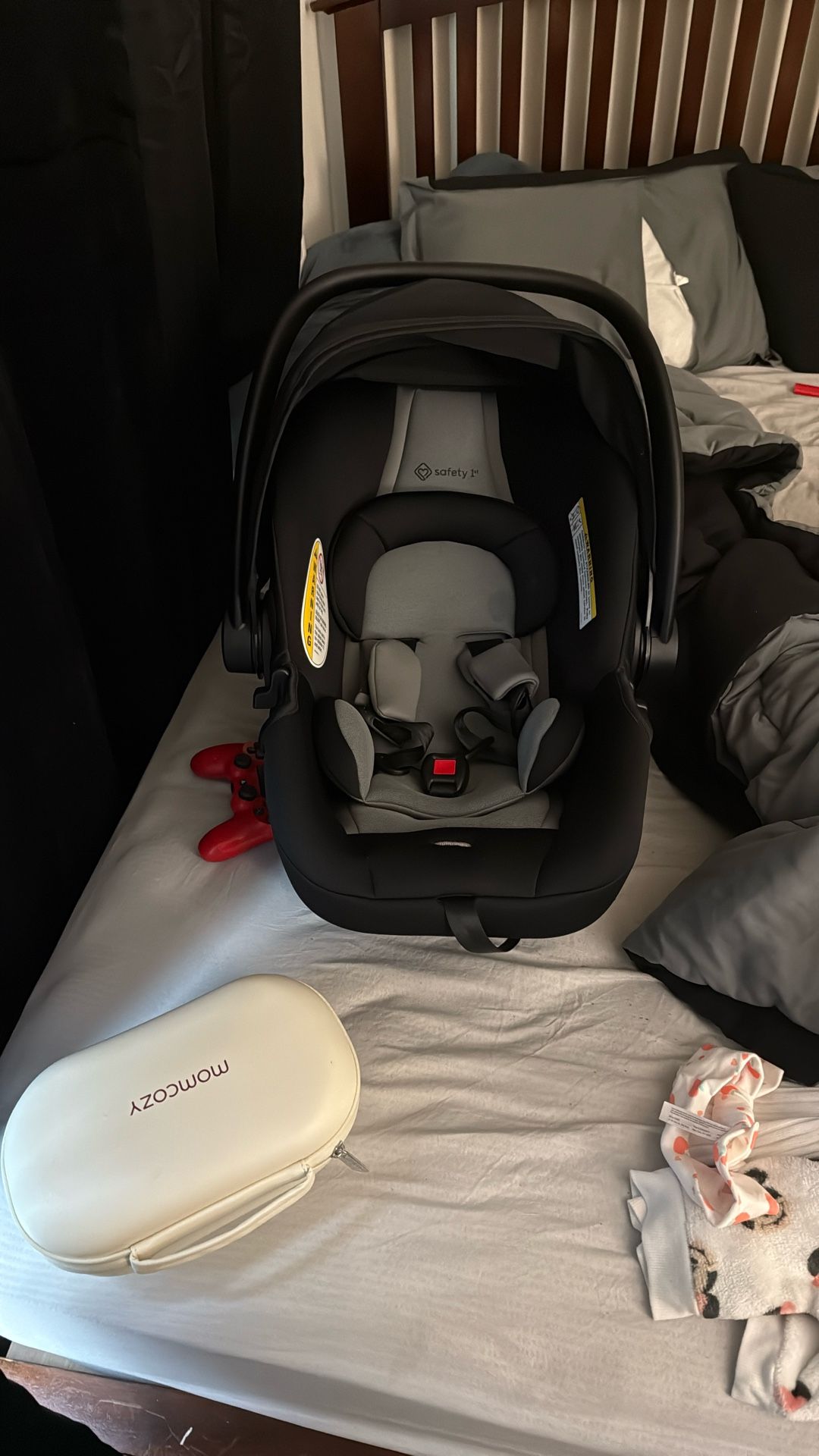 Car seat With Base