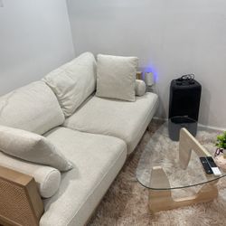 Kellsie 65” Fabric Loveseat – Like New!