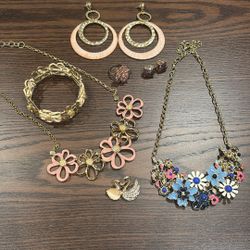 Flowery/ Girly Colorful Jewelry Set
