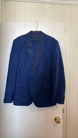 Men’s Navy Blue Suit