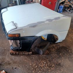 1986 Corolla/sapito  Front Clip 