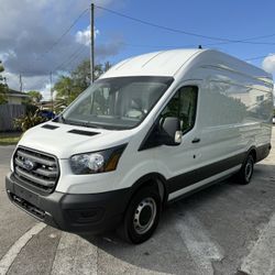 2021 Ford Transit-250