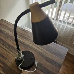 Modern Black Lamp