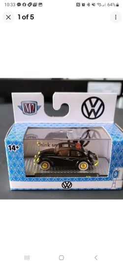 1/64th M2 Machines Detroit Muscle R76 1953 VW Beetle Deluxe USA Model CHASE