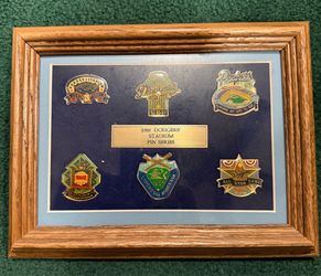 A full 1987 Los Angeles Dodgers Unocal 76 enamel pin set (commemorating the 25th anniversary of Dodger