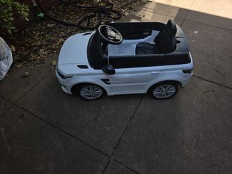 Carro Eléctrico Color Blanco Para Niños