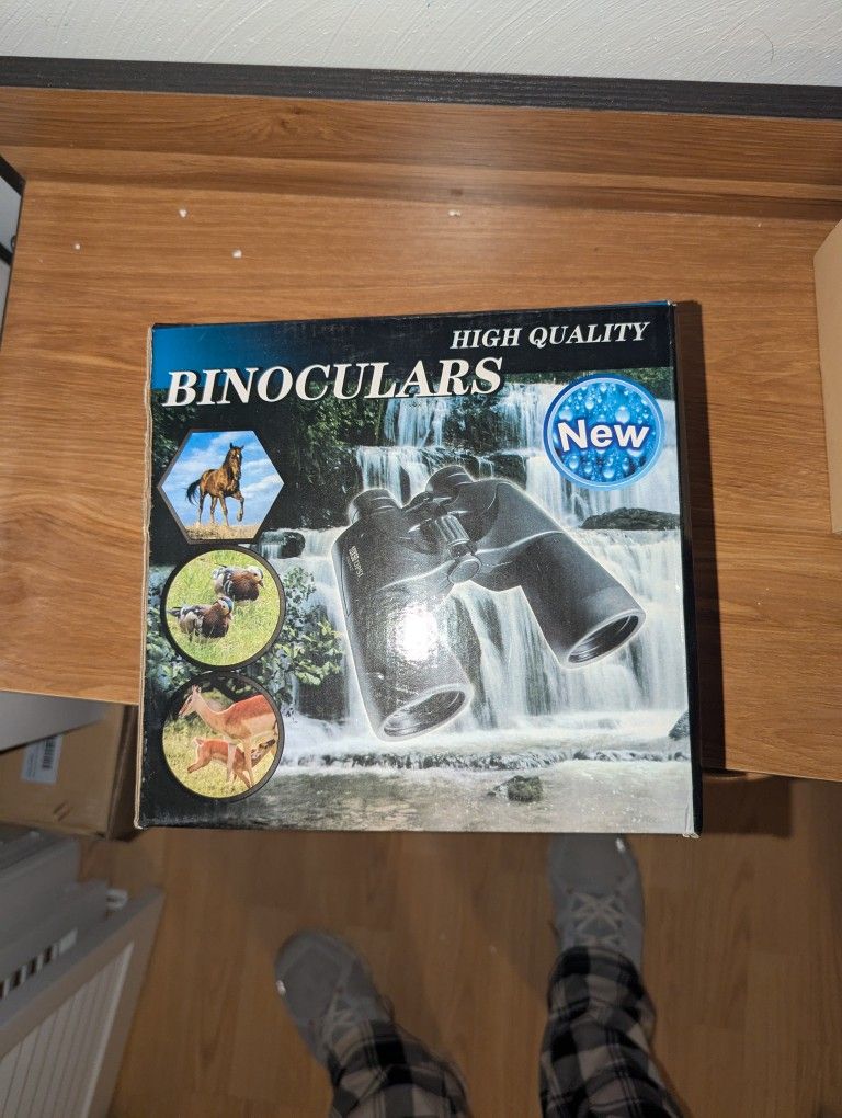High Quality Binoculars New In Box