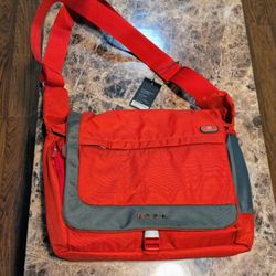 TUMI  T. TECH  RED  18"  MESSENGER  BAG  
