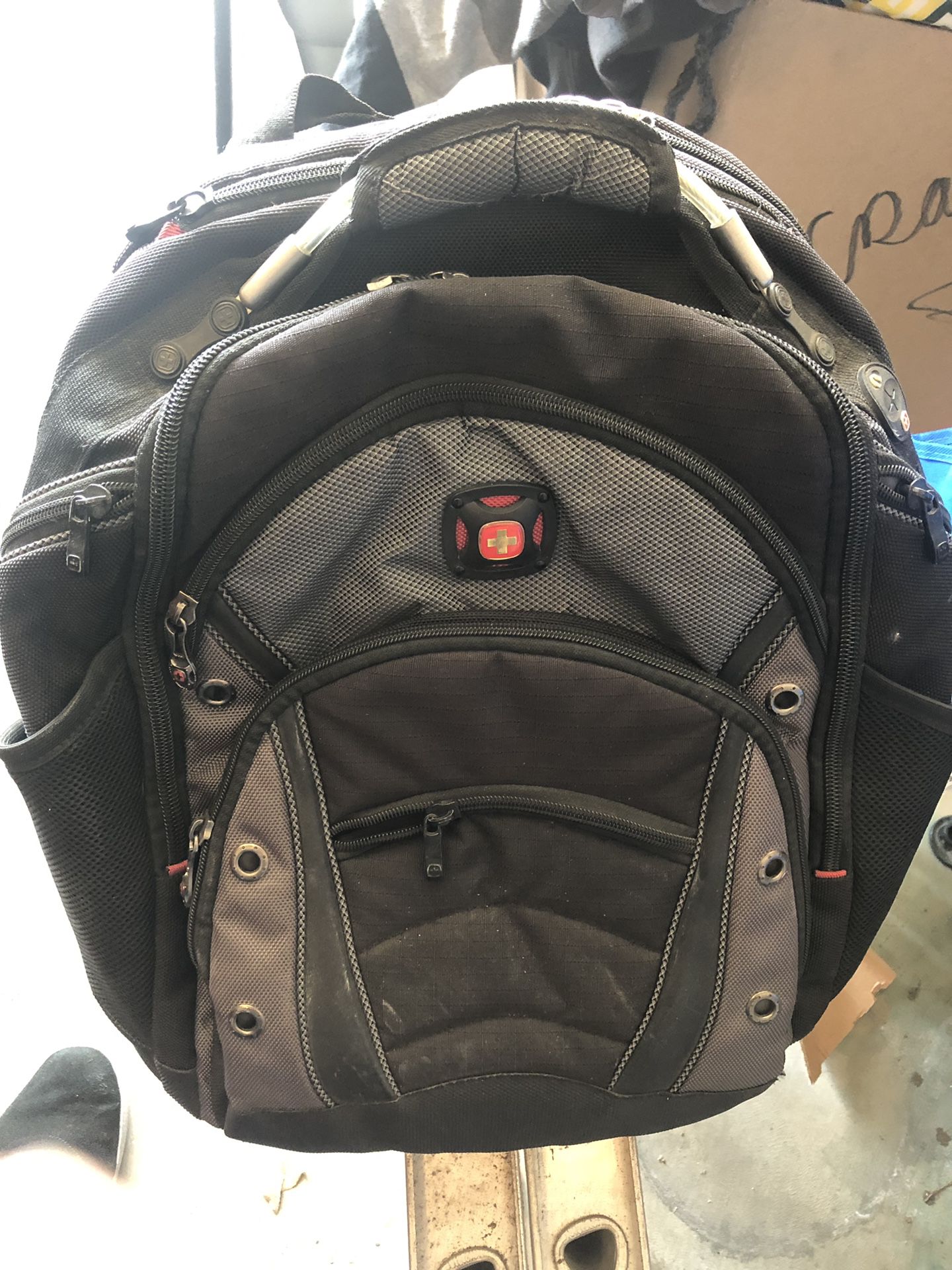 Swiss gear backpack laptop protection